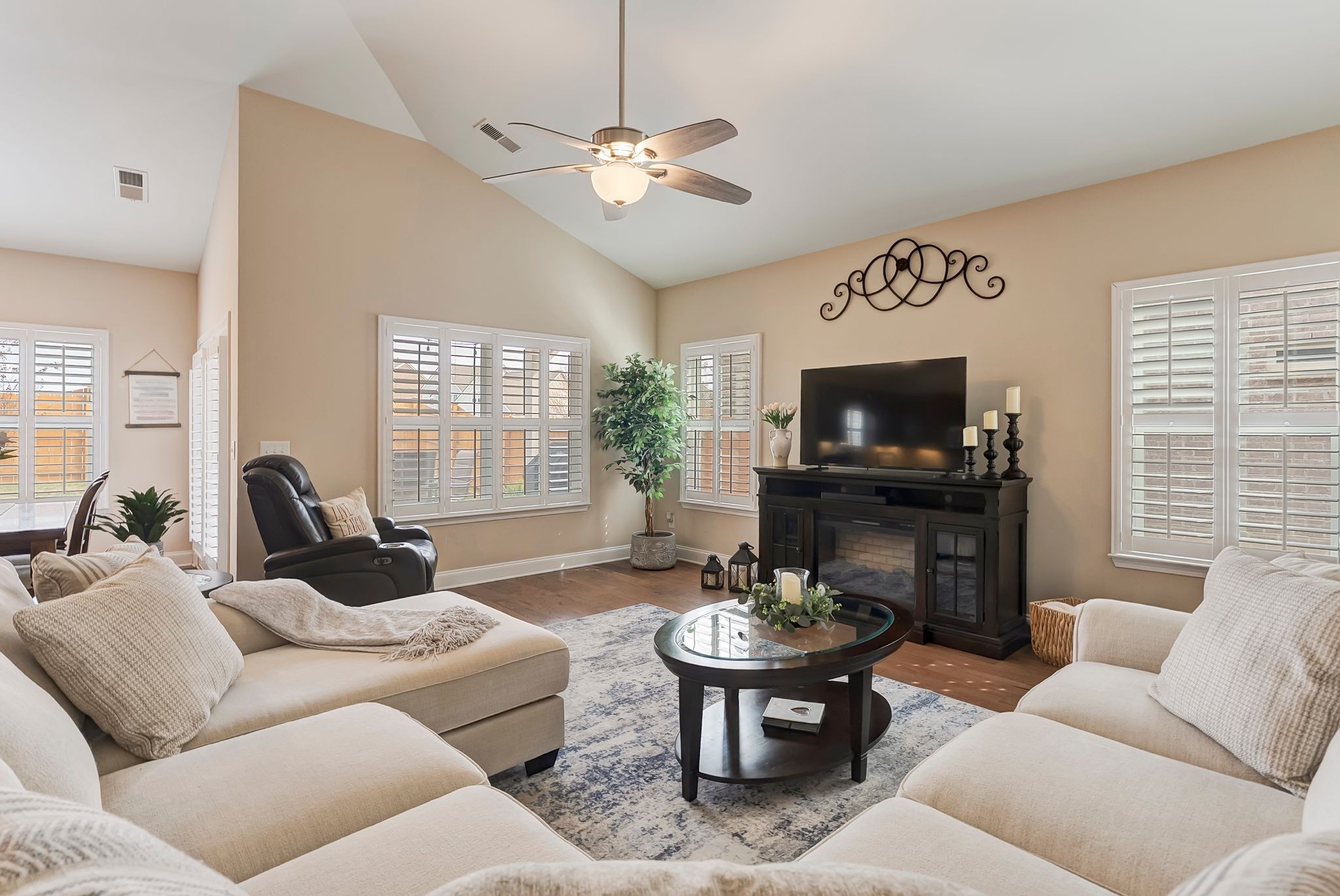 1326 Whispering Oaks Drive Lebanon TN 37090