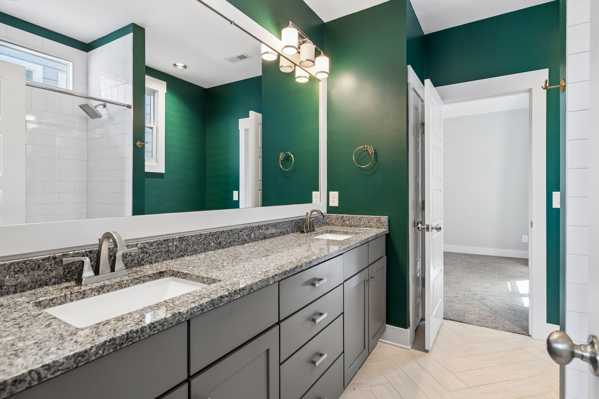 1605A Stokes Lane Nashville TN 37215