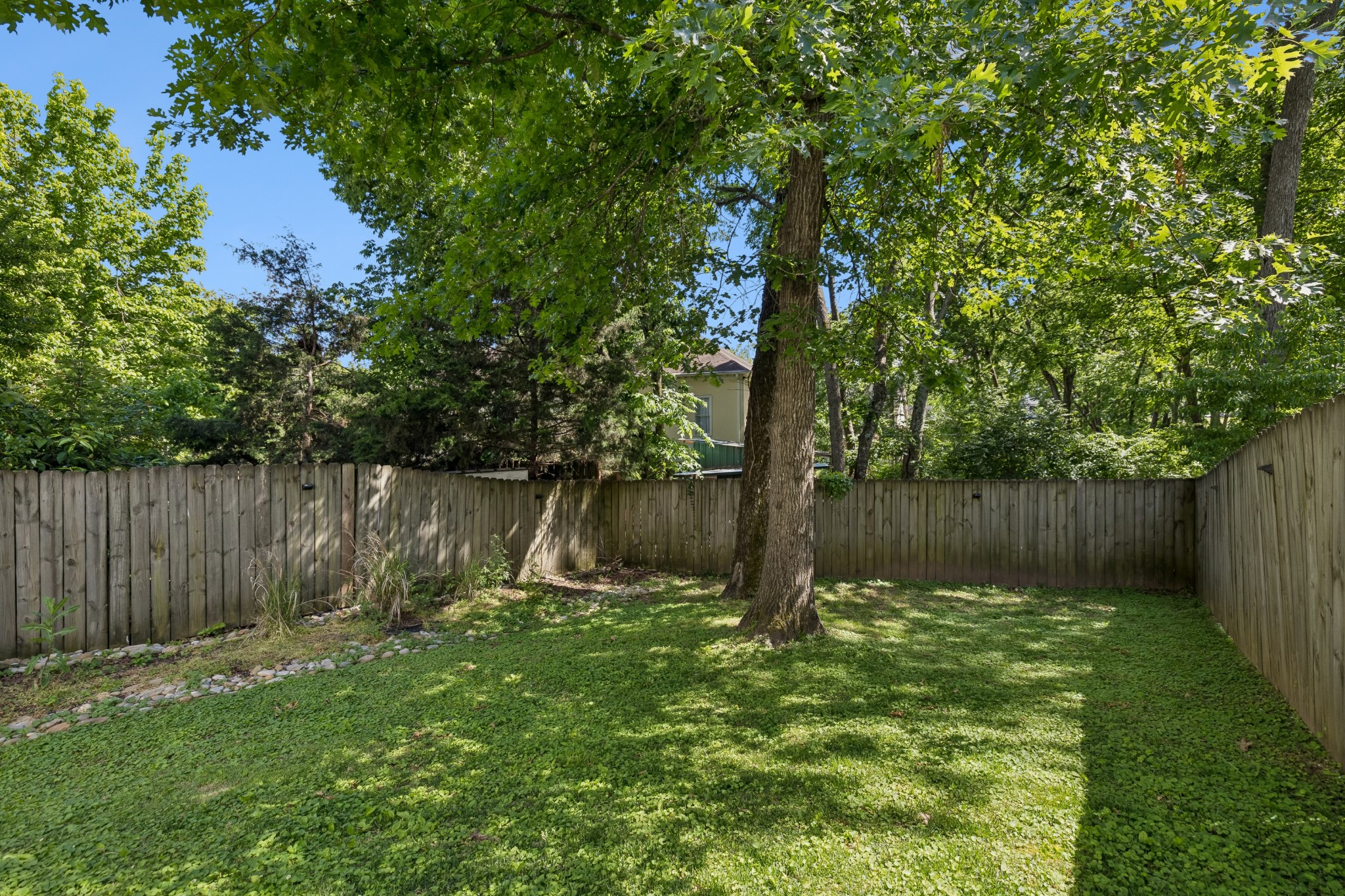1605A Stokes Lane Nashville TN 37215
