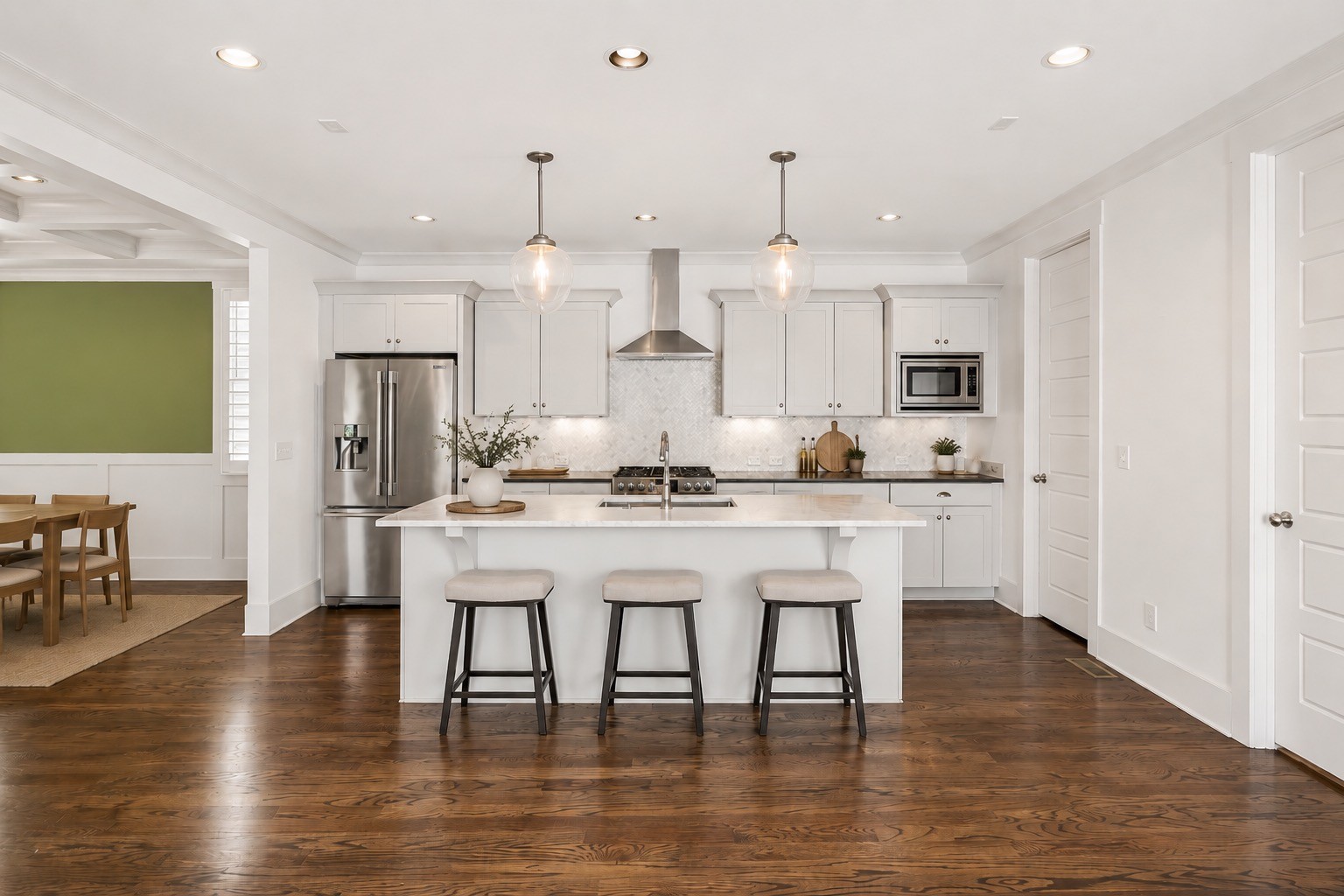 1605A Stokes Lane Nashville TN 37215