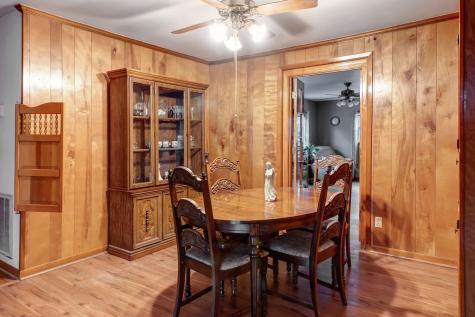 142 W Park Drive Clarksville TN 37043