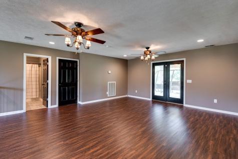 537 Reed Lane Hartsville TN 37074