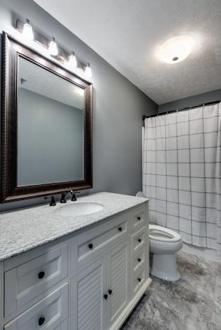 537 Reed Lane Hartsville TN 37074
