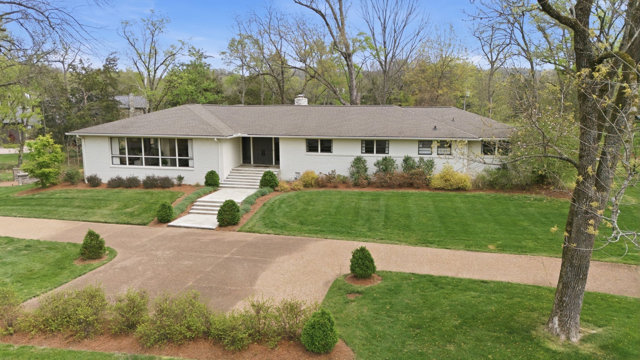 1014 Foxwood Drive Nashville TN 37215