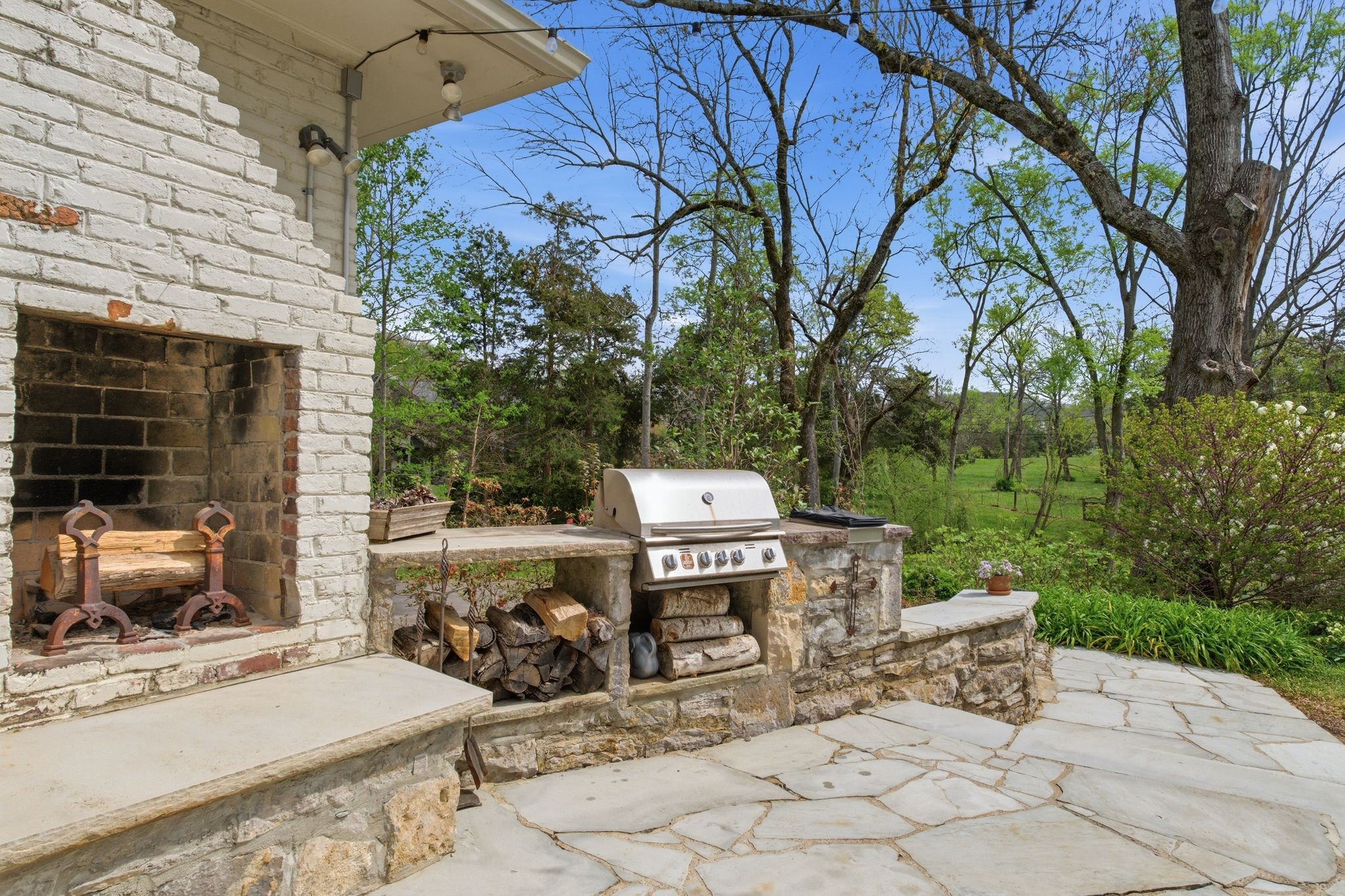 1014 Foxwood Drive Nashville TN 37215