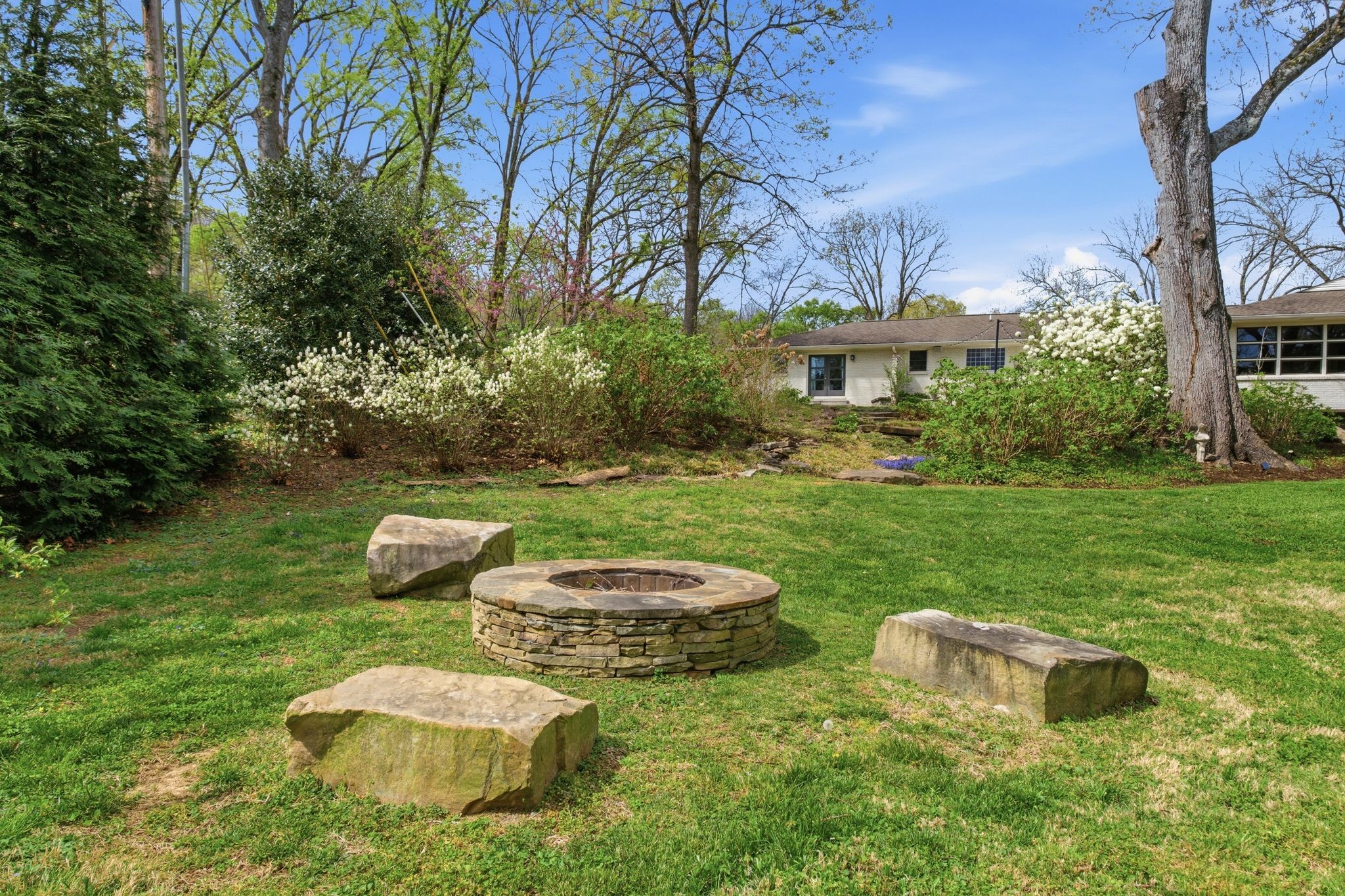 1014 Foxwood Drive Nashville TN 37215