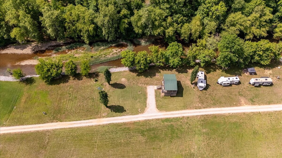 194 Creekside Lane Westpoint TN 38486