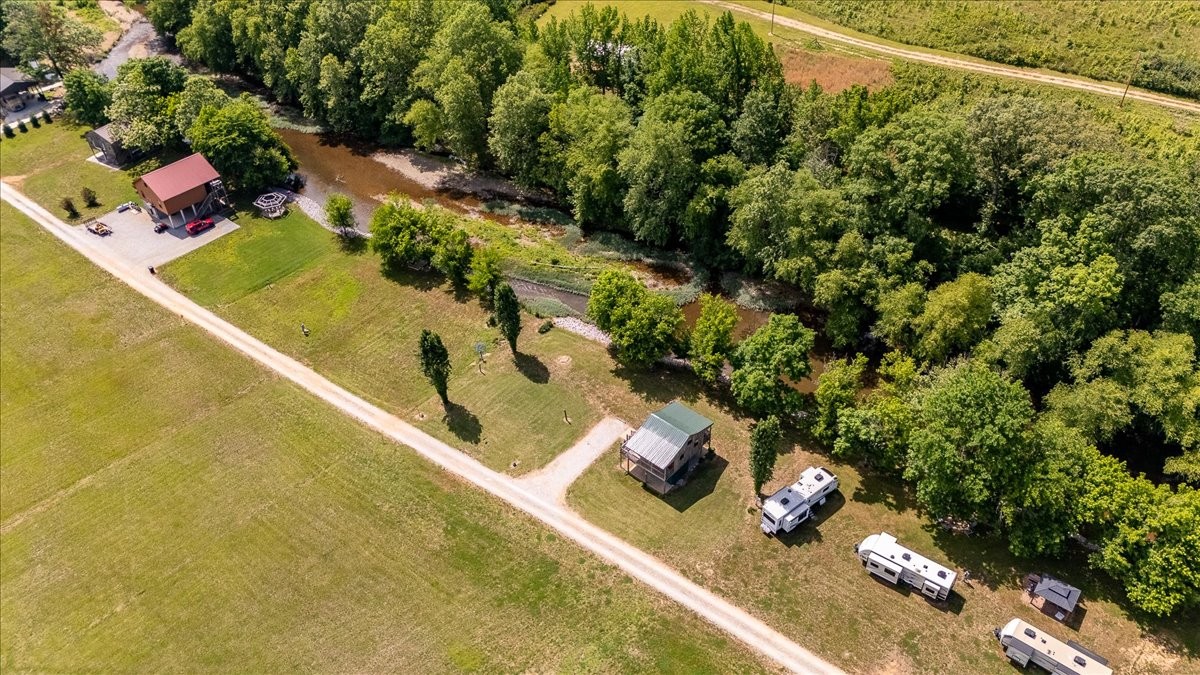 194 Creekside Lane Westpoint TN 38486