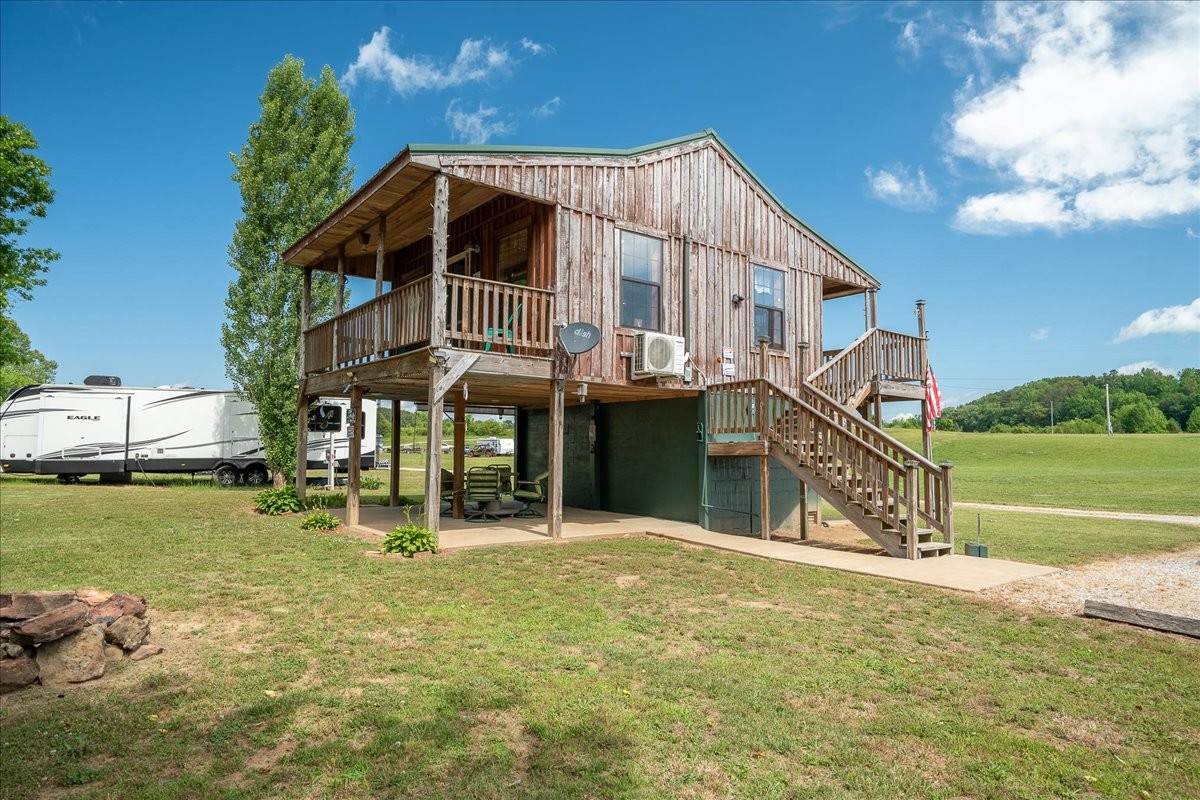 194 Creekside Lane Westpoint TN 38486