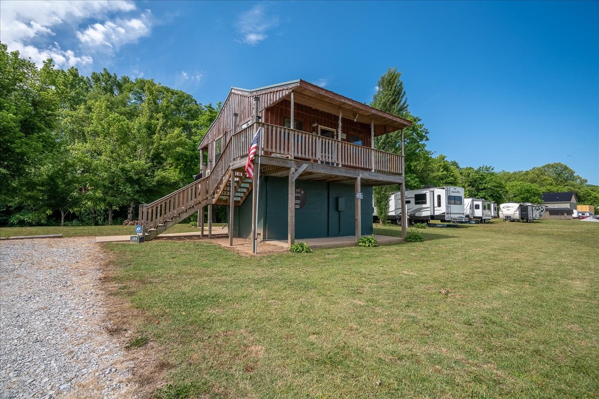 194 Creekside Lane Westpoint TN 38486