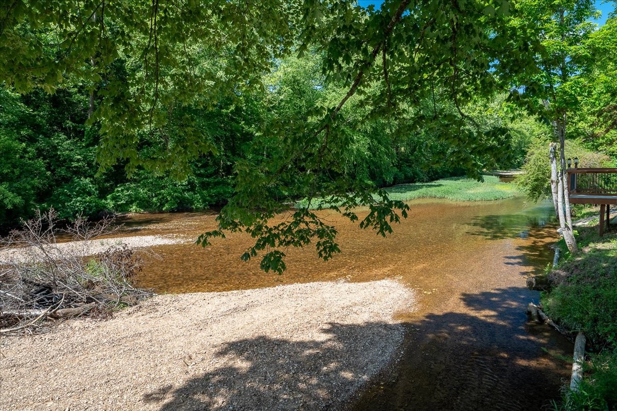 194 Creekside Lane Westpoint TN 38486