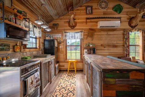 194 Creekside Lane Westpoint TN 38486