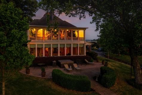 46 N Crest Road Chattanooga TN 37404