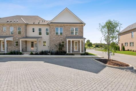 128 Nearwater Place Hendersonville TN 37075