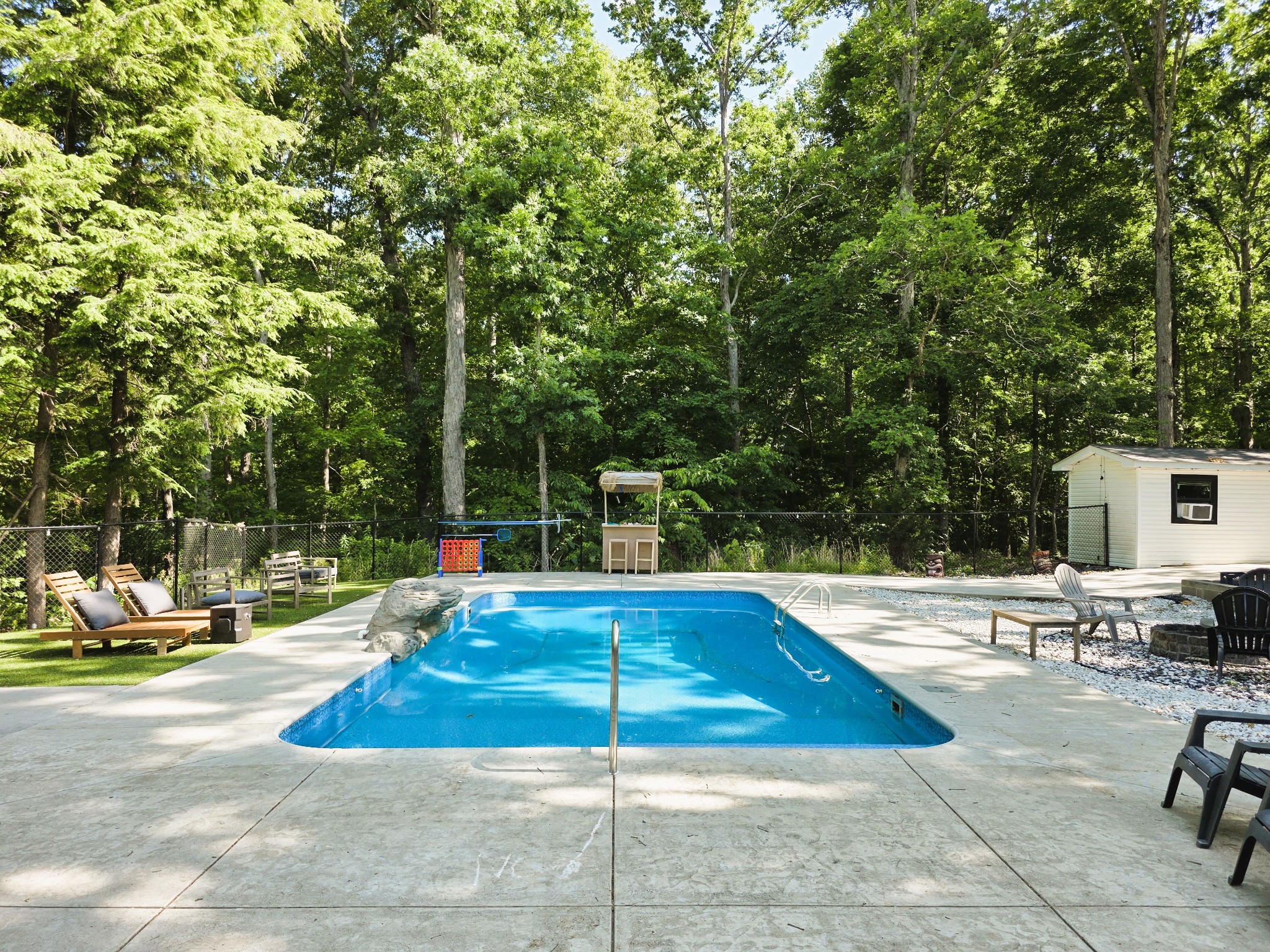 1975 Kelly Road Holladay TN 38341
