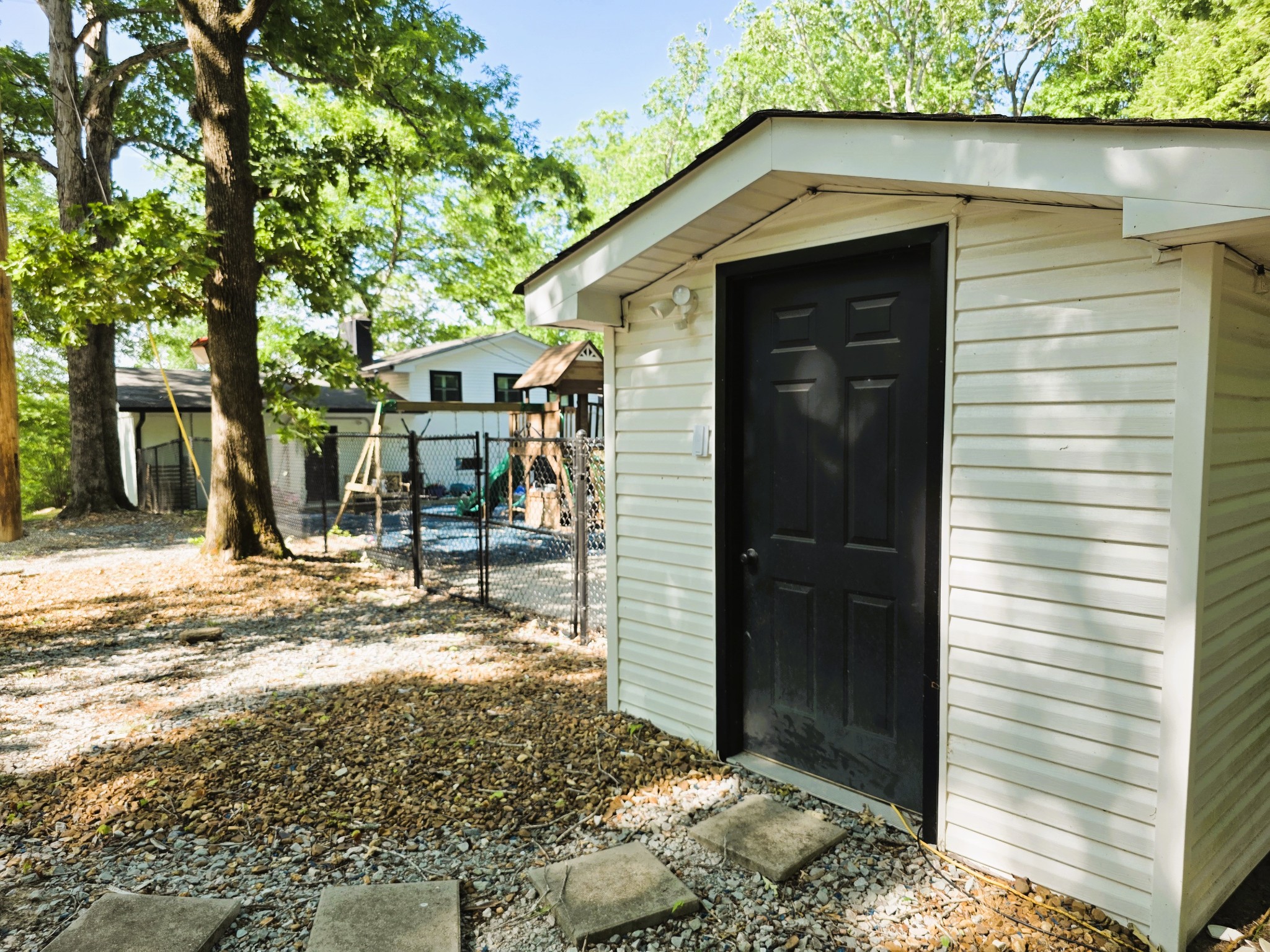 1975 Kelly Road Holladay TN 38341