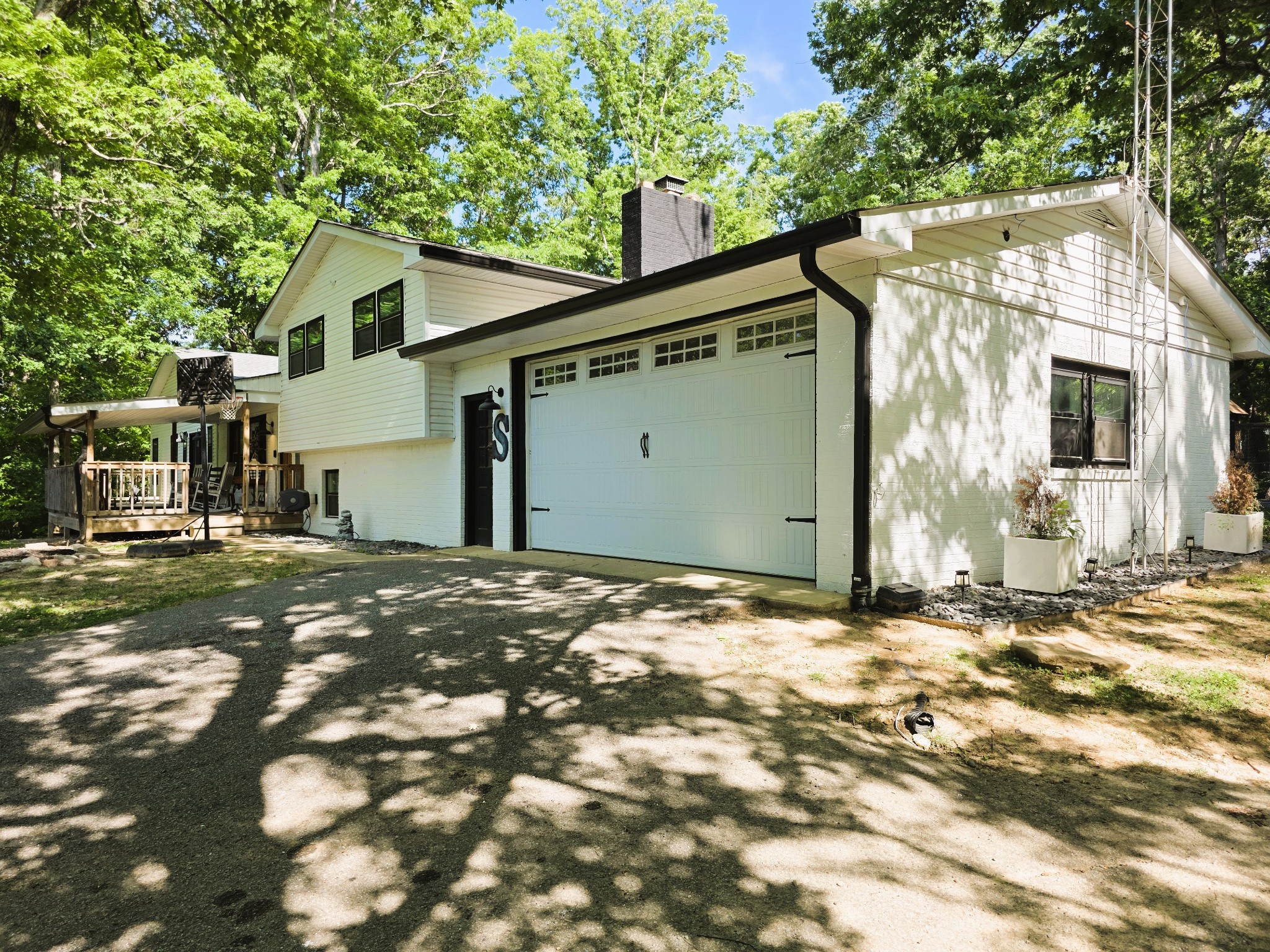 1975 Kelly Road Holladay TN 38341