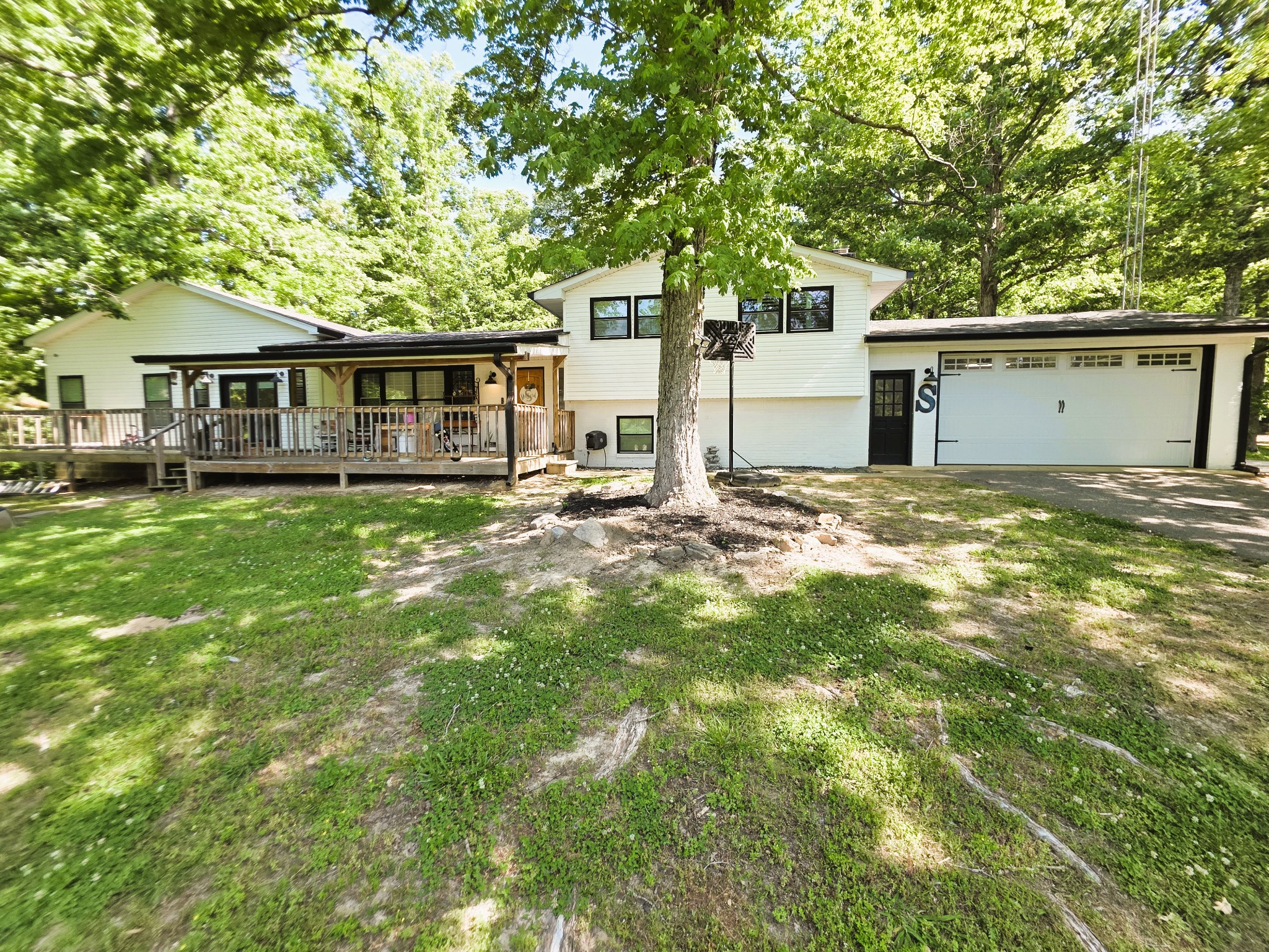 1975 Kelly Road Holladay TN 38341