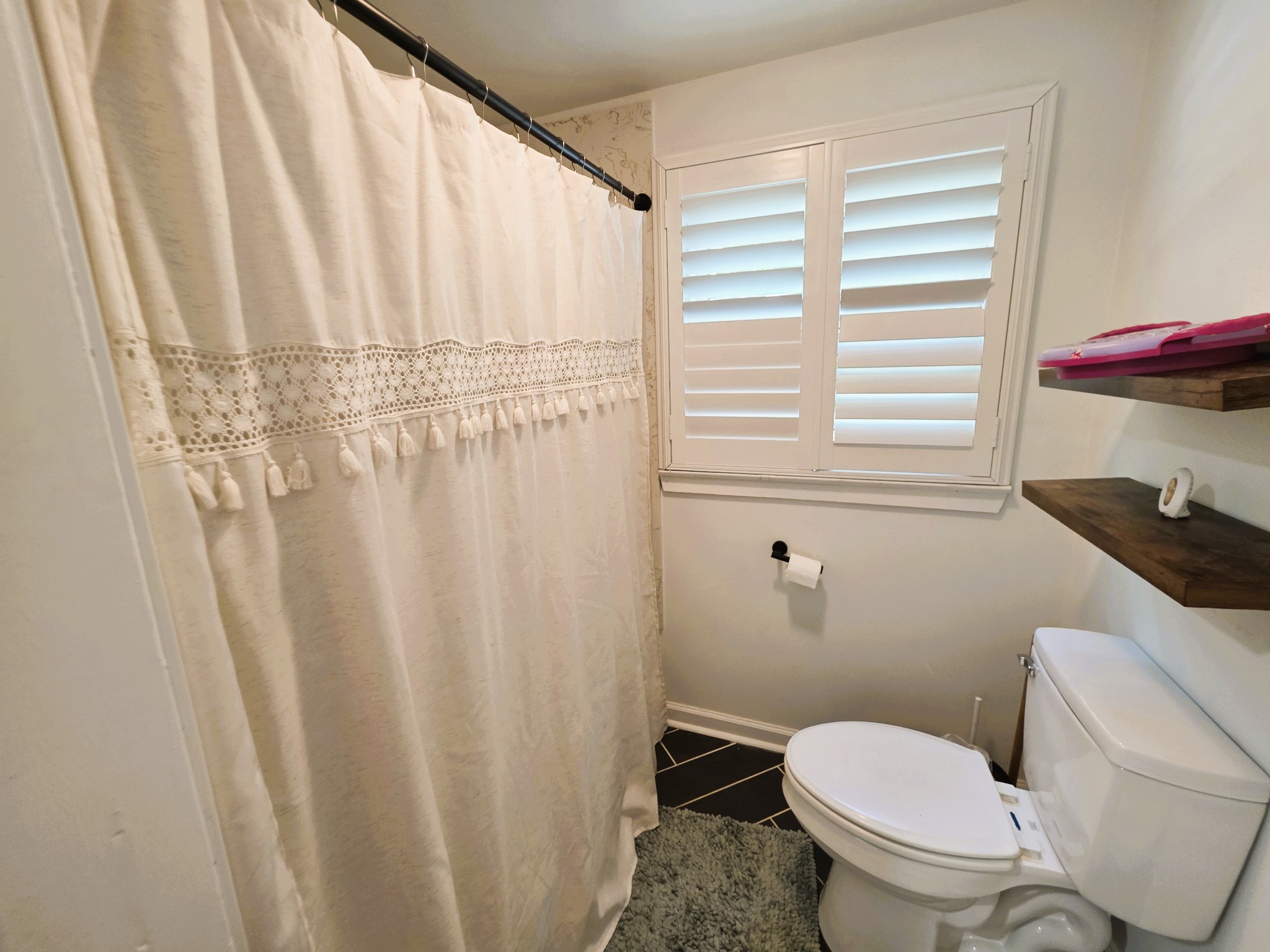 1975 Kelly Road Holladay TN 38341