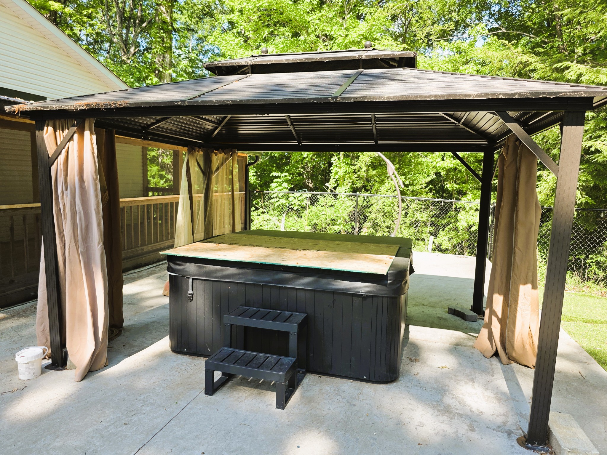 1975 Kelly Road Holladay TN 38341
