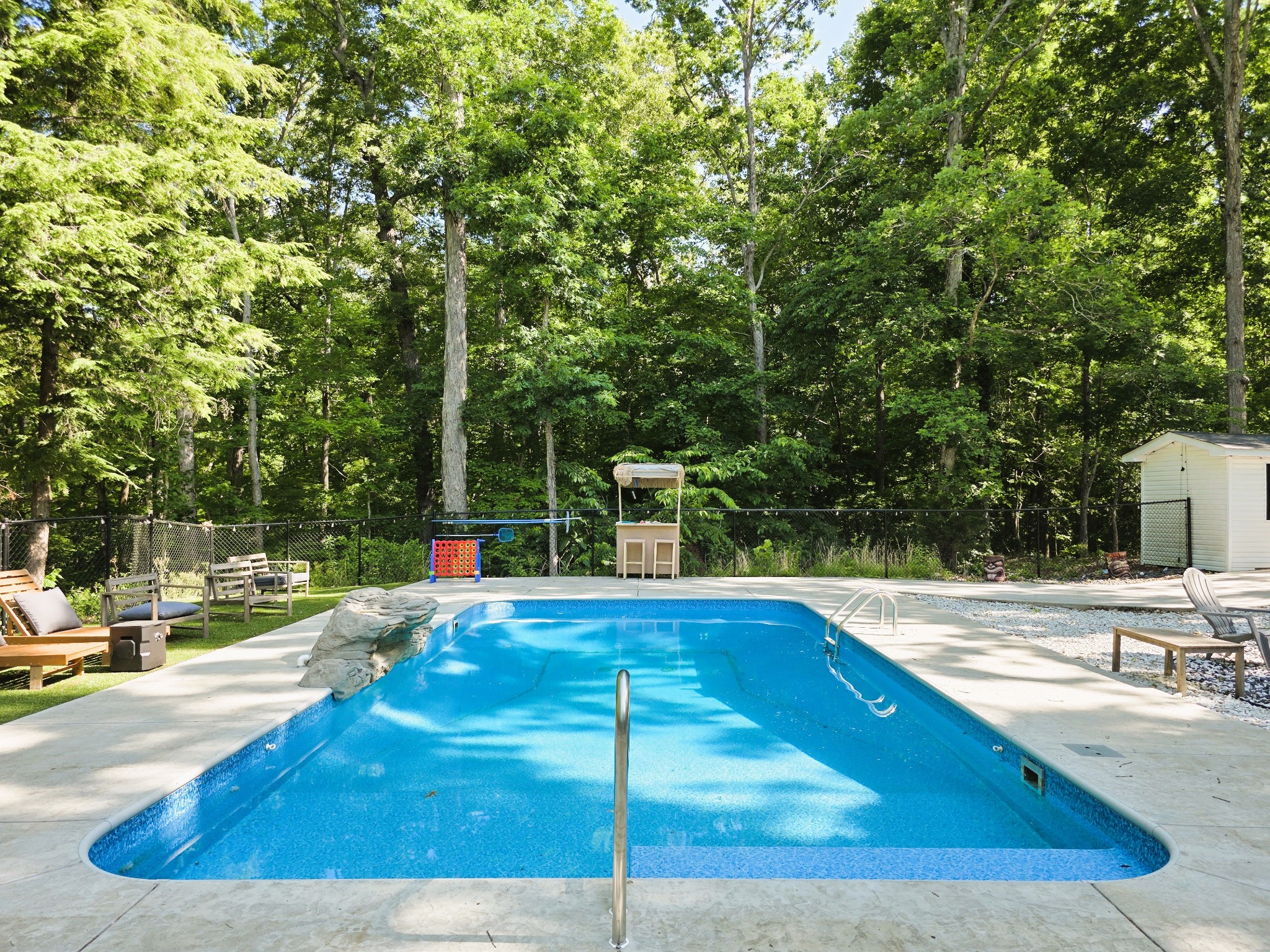 1975 Kelly Road Holladay TN 38341