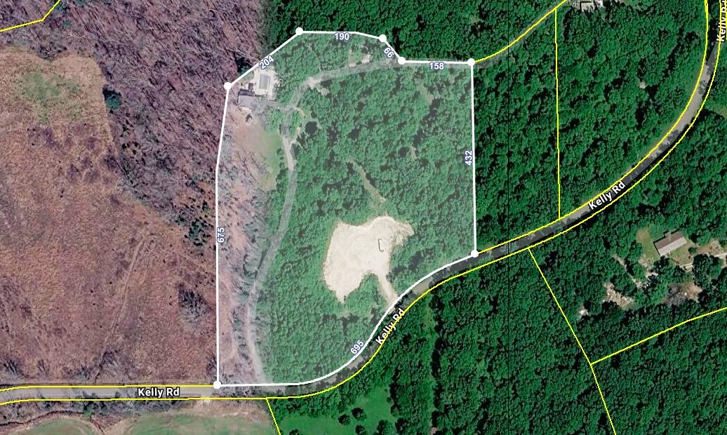 1975 Kelly Road Holladay TN 38341