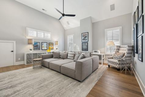 354 Stephens Valley Nashville TN 37221