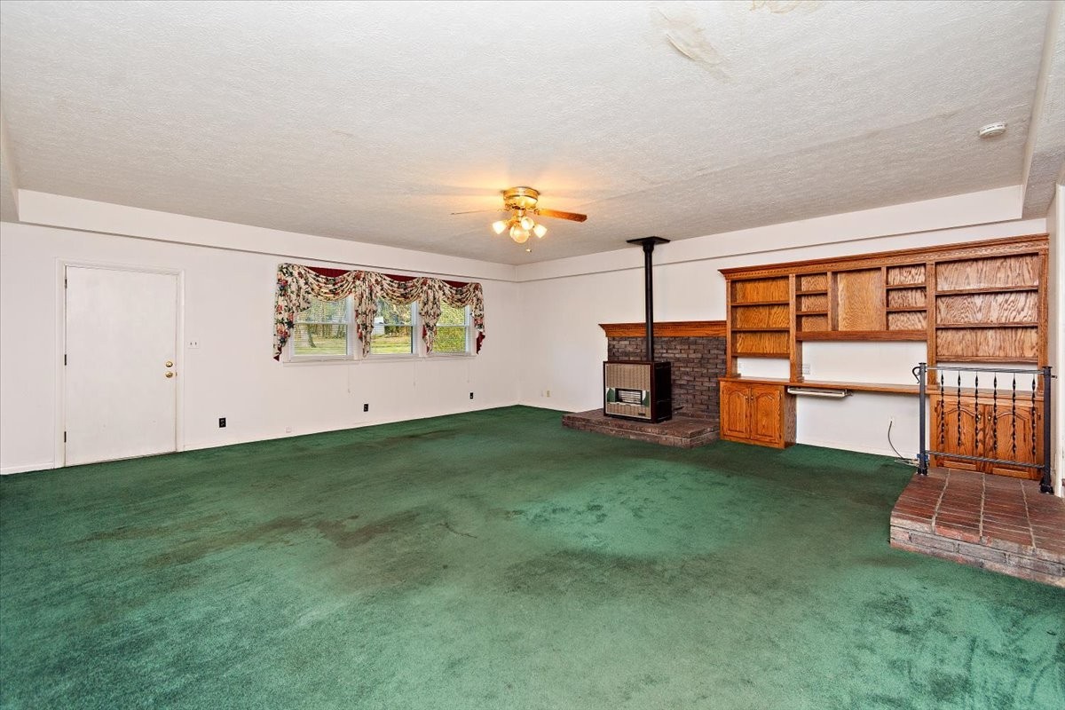 1077 Slaters Creek Road Goodlettsville TN 37072