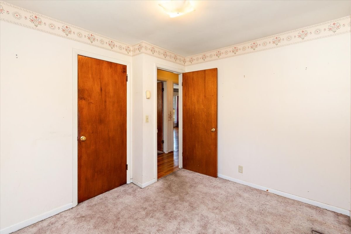 1077 Slaters Creek Road Goodlettsville TN 37072