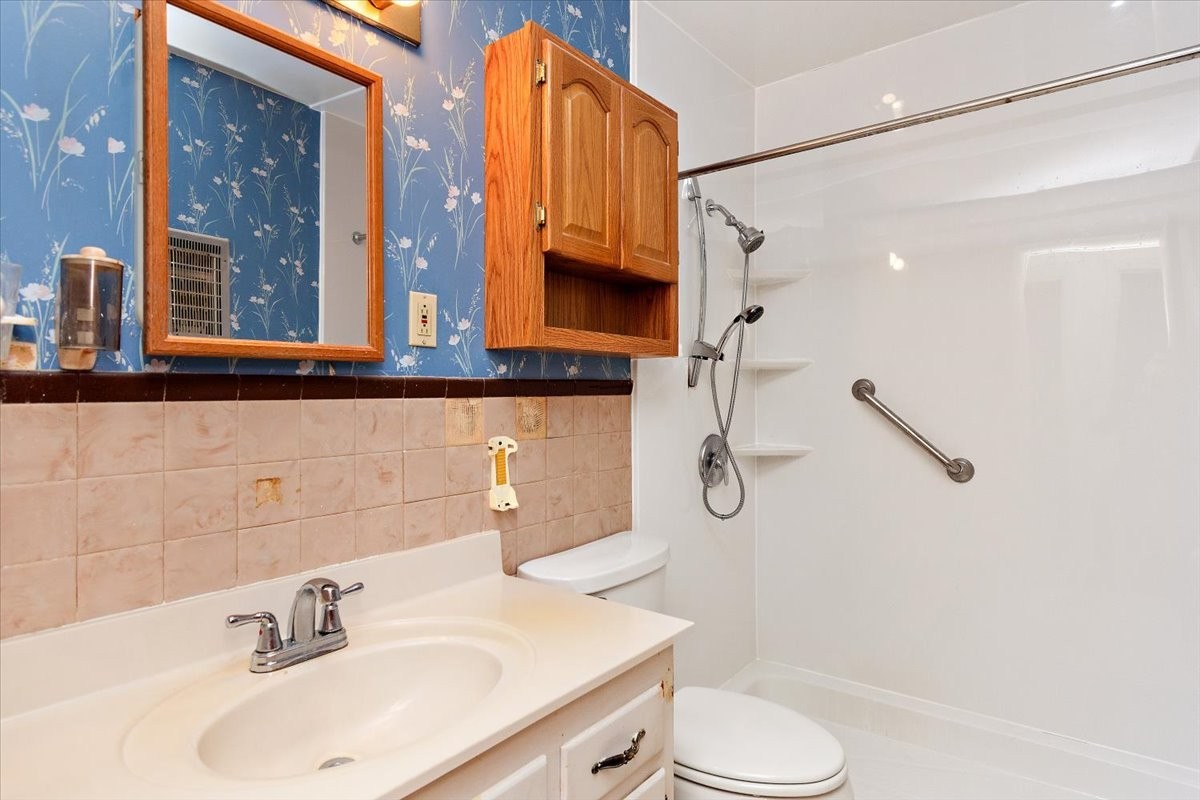 1077 Slaters Creek Road Goodlettsville TN 37072
