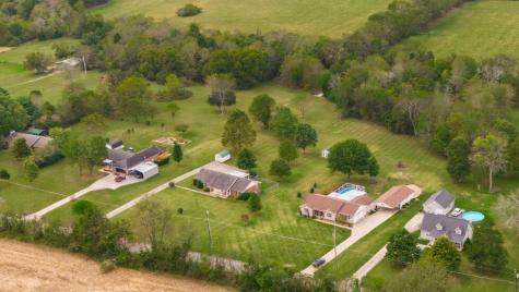 693 Greenfield Lane Castalian Springs TN 37031