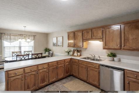 693 Greenfield Lane Castalian Springs TN 37031