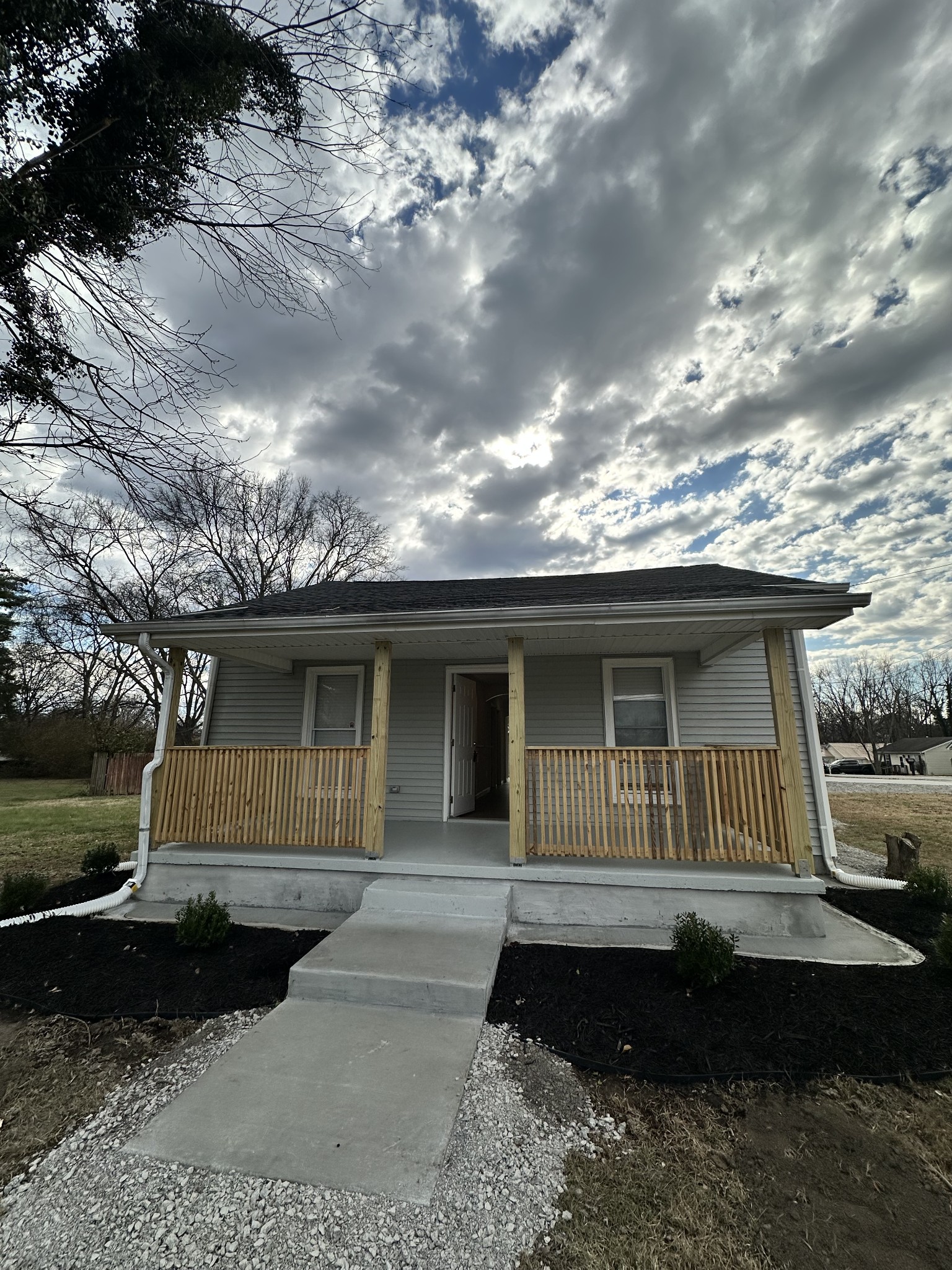 203 Coles Ferry Road Gallatin TN 37066