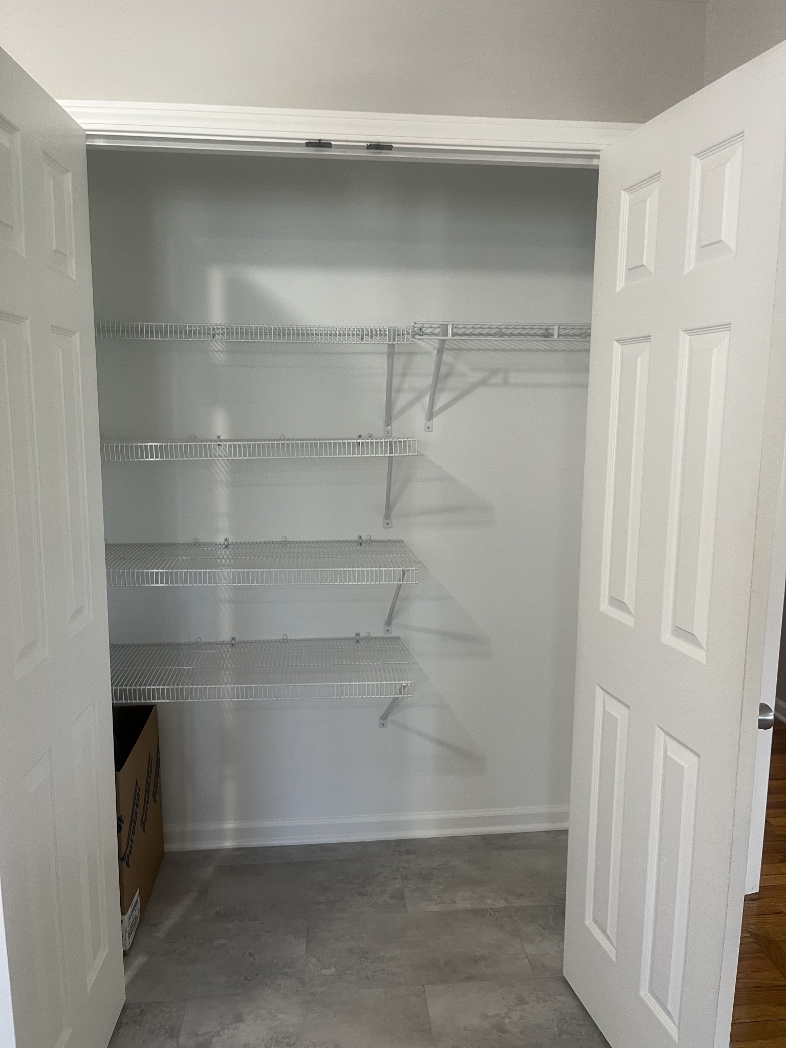 206 East Avenue Goodlettsville TN 37072
