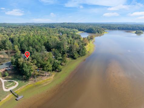 183 Featherfoot Pkwy Loop Parsons TN 38363