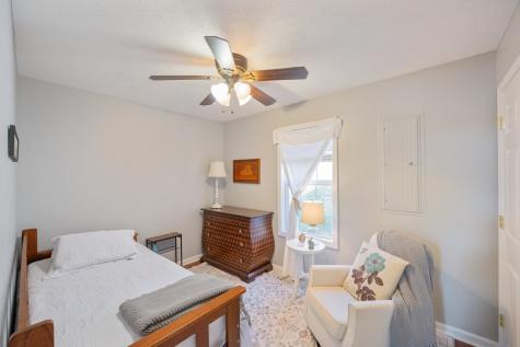 183 Featherfoot Pkwy Loop Parsons TN 38363