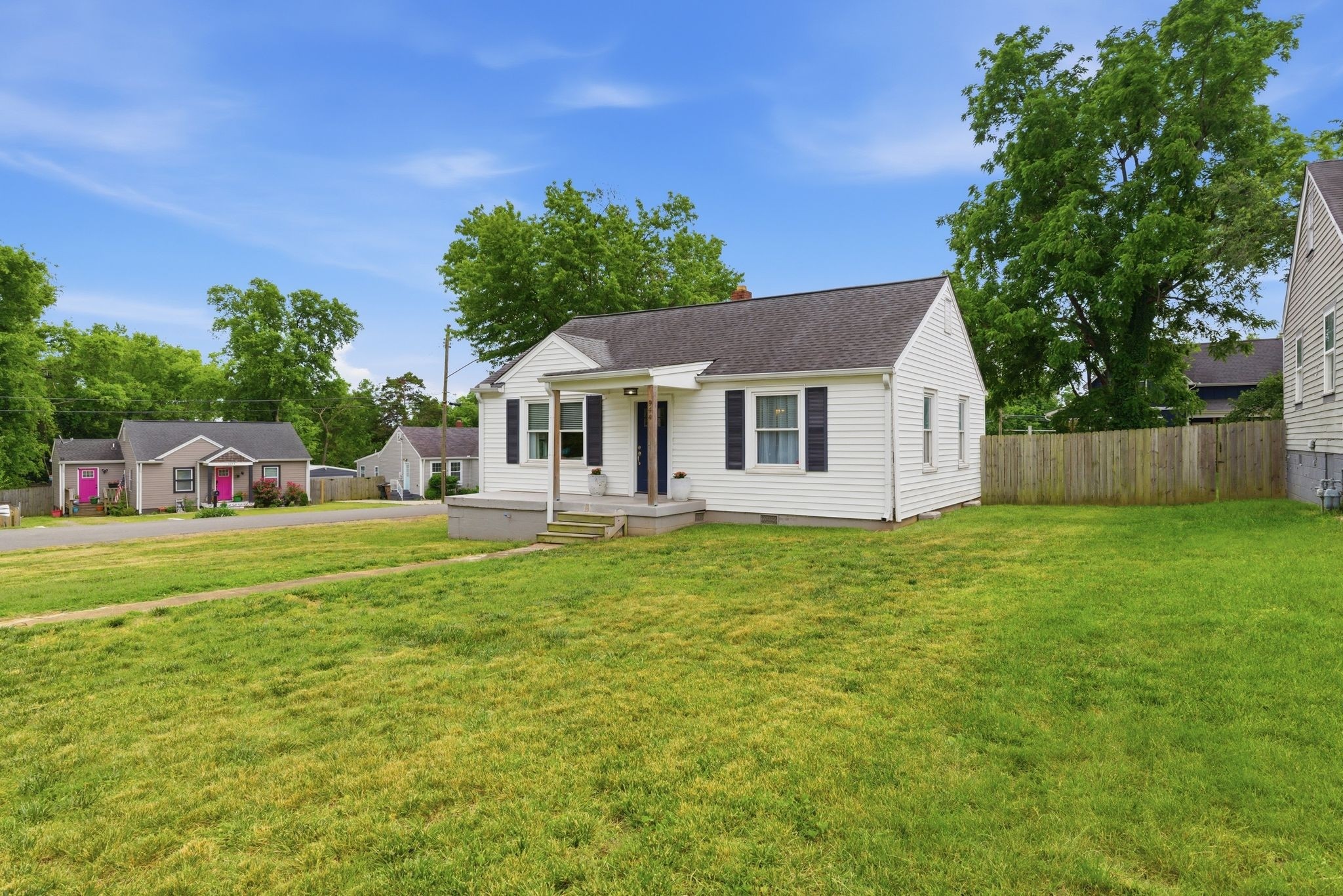 944 Chickasaw Avenue Nashville TN 37207