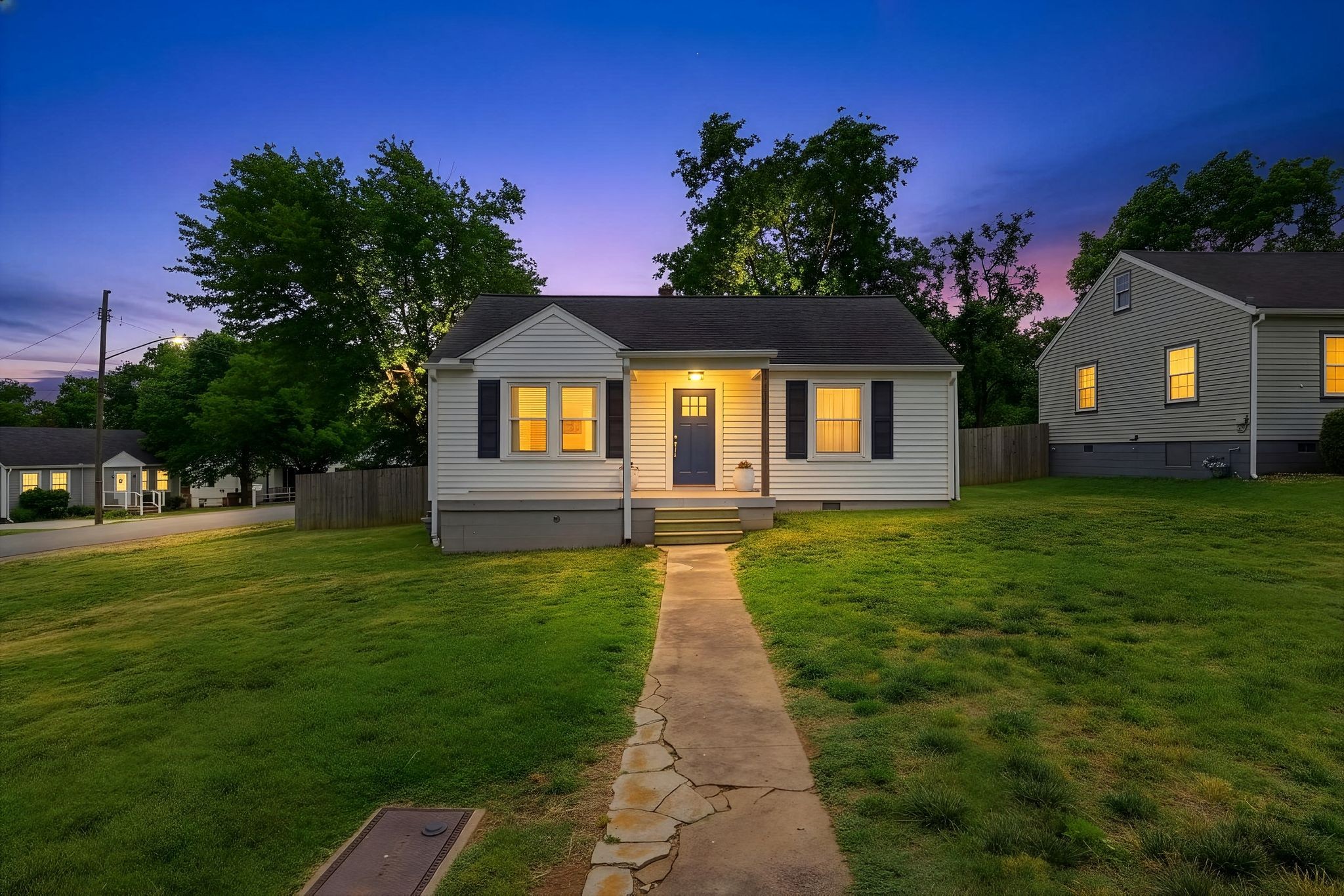 944 Chickasaw Avenue Nashville TN 37207