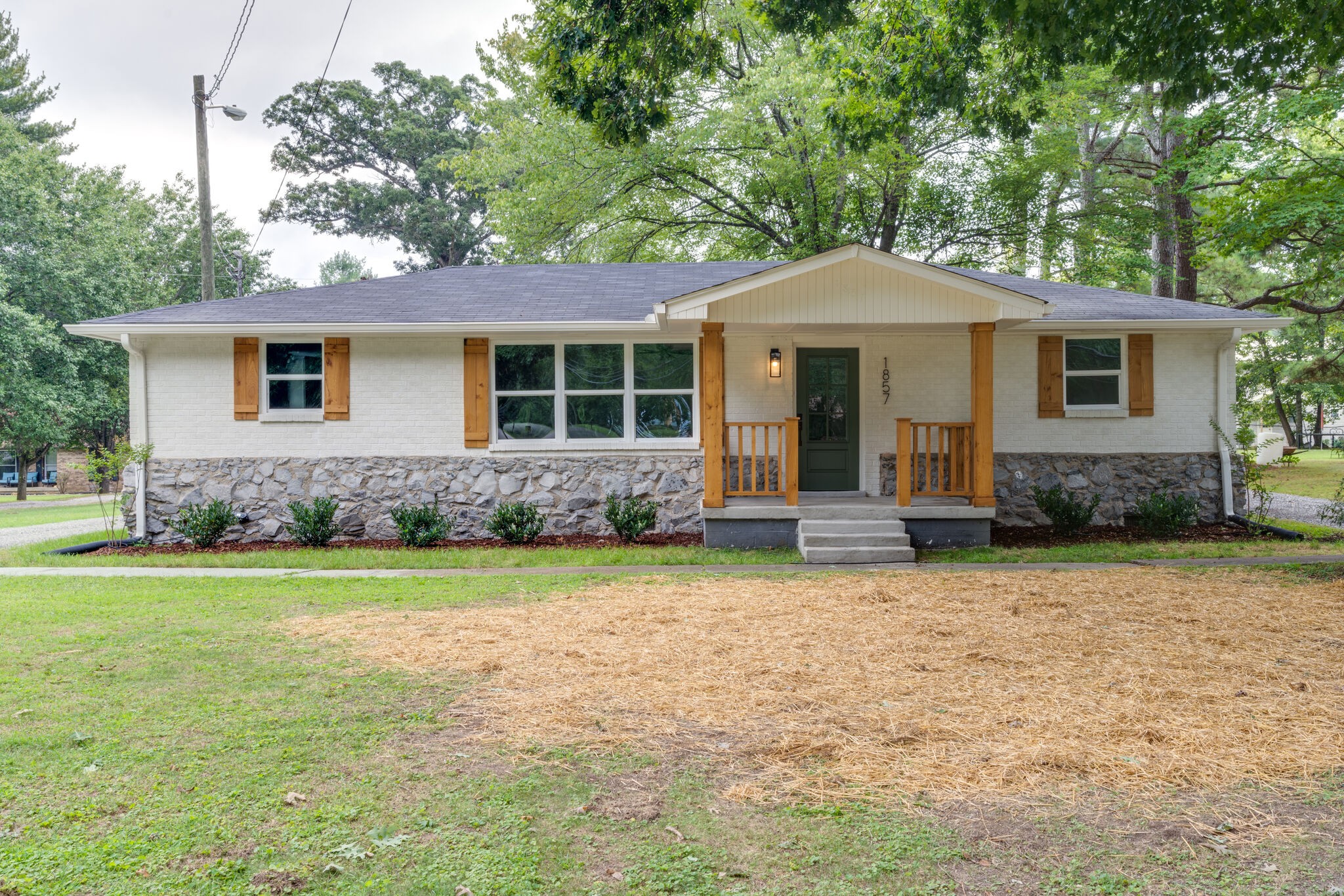 1857 Woodruff Avenue Greenbrier TN 37073