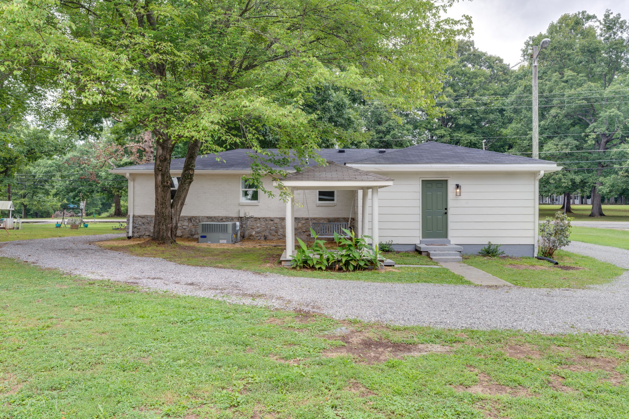 1857 Woodruff Avenue Greenbrier TN 37073