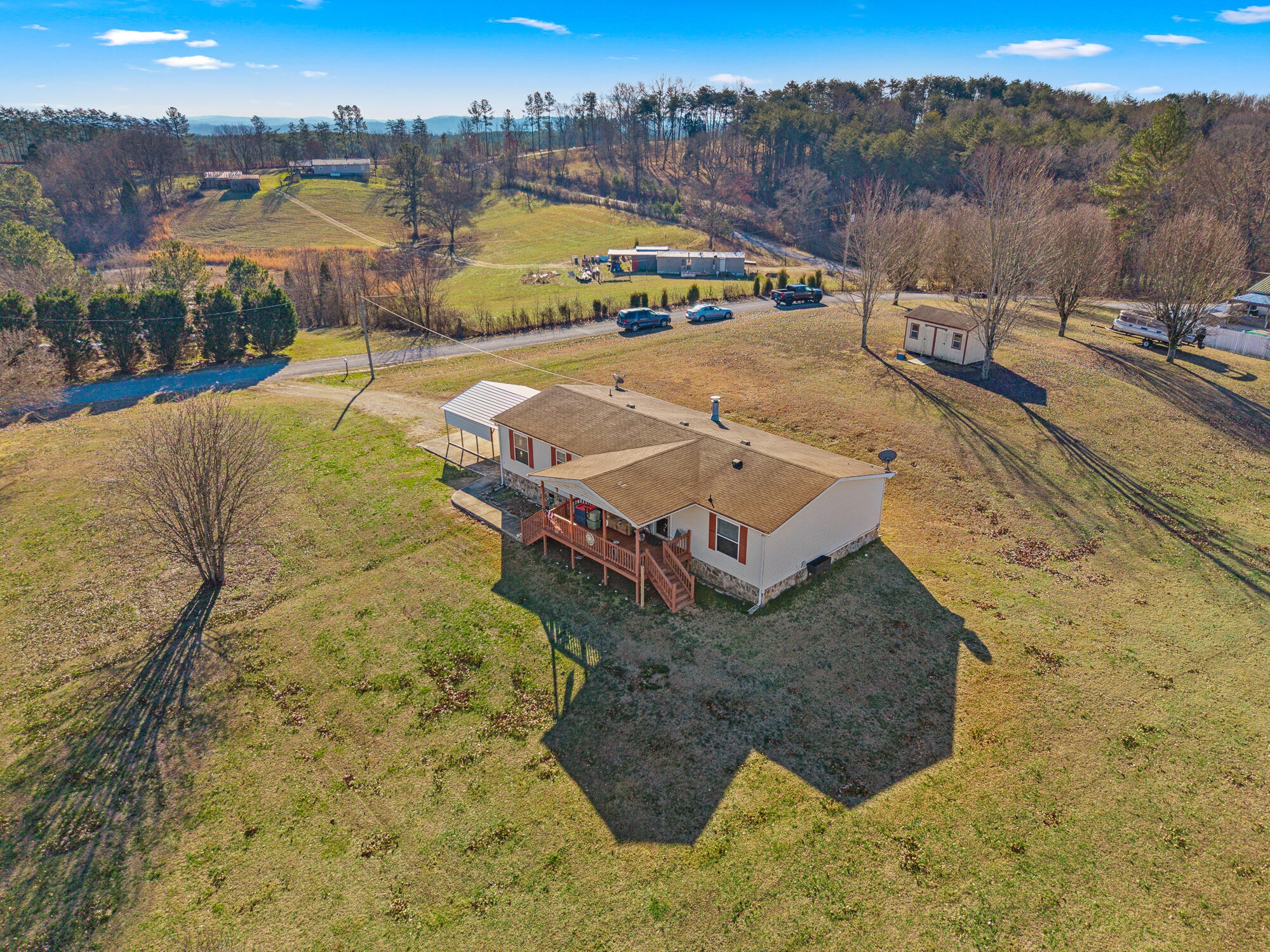 505 Lake Circle Spring City TN 37381