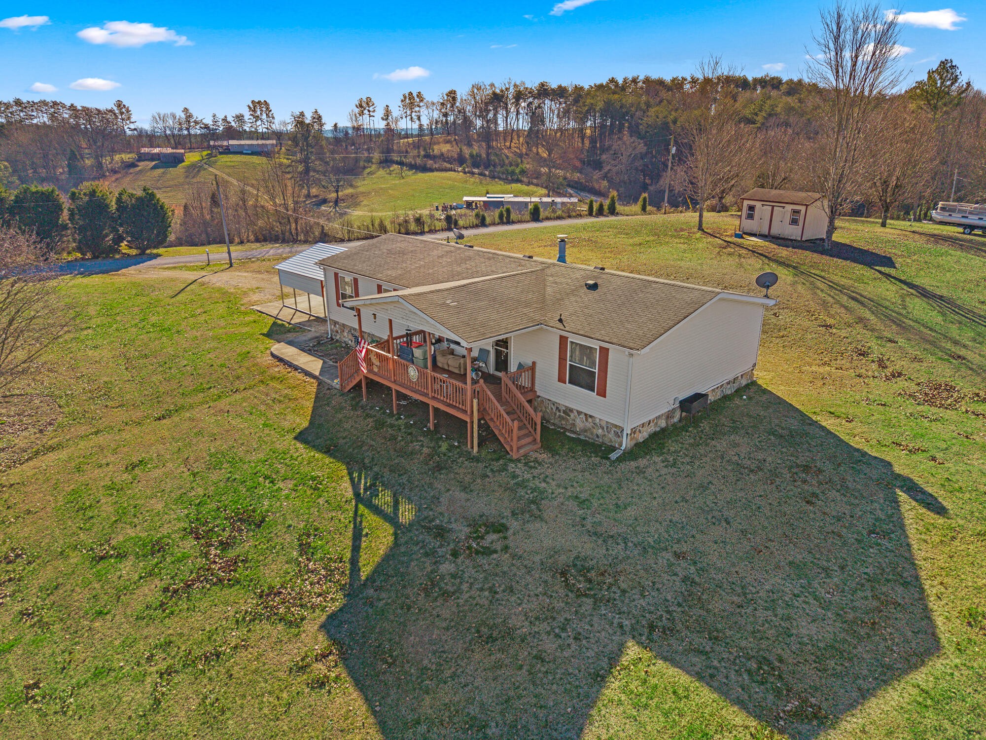 505 Lake Circle Spring City TN 37381