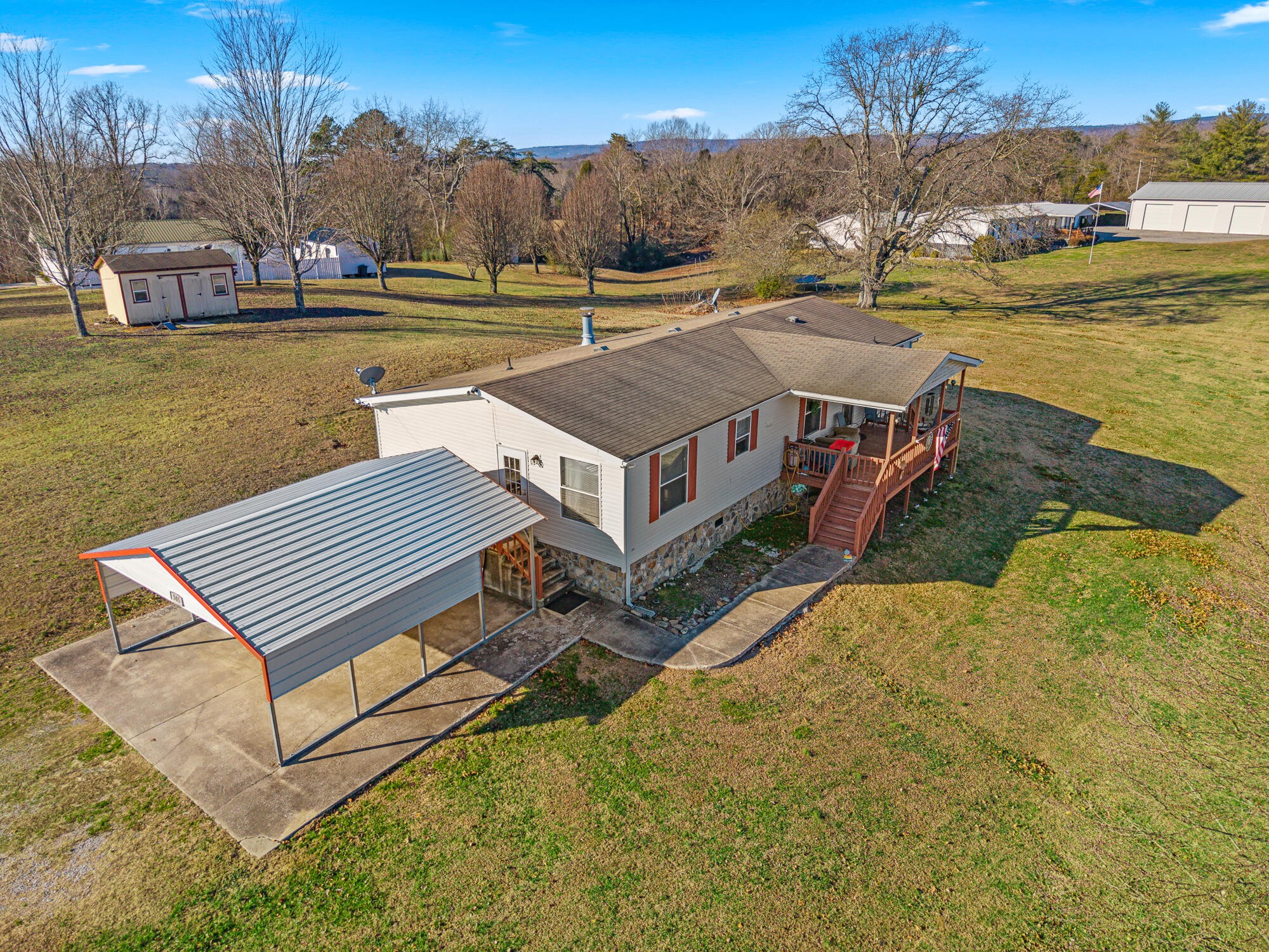 505 Lake Circle Spring City TN 37381