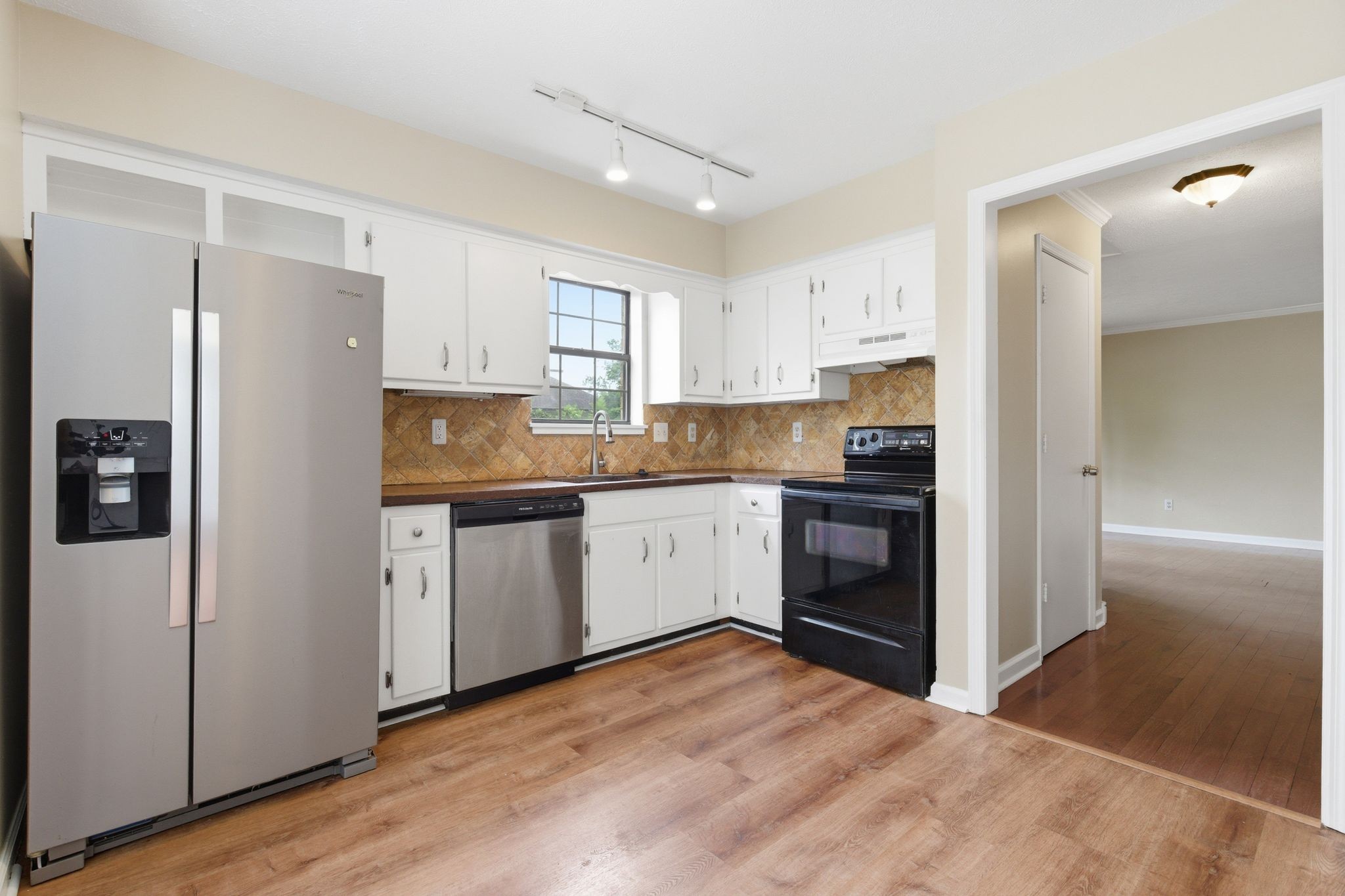 515 Chesterfield Avenue Nashville TN 37212
