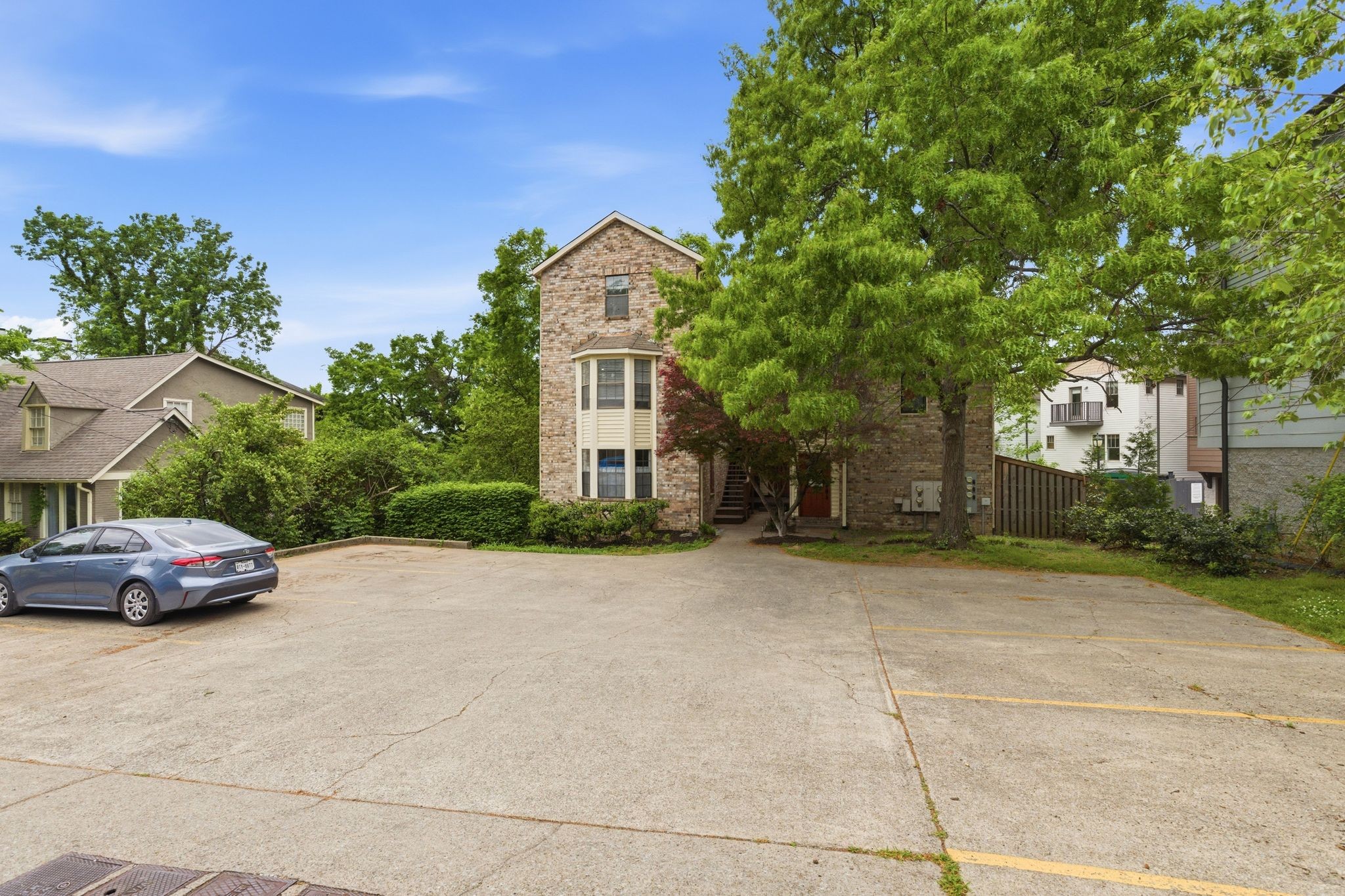 515 Chesterfield Avenue Nashville TN 37212