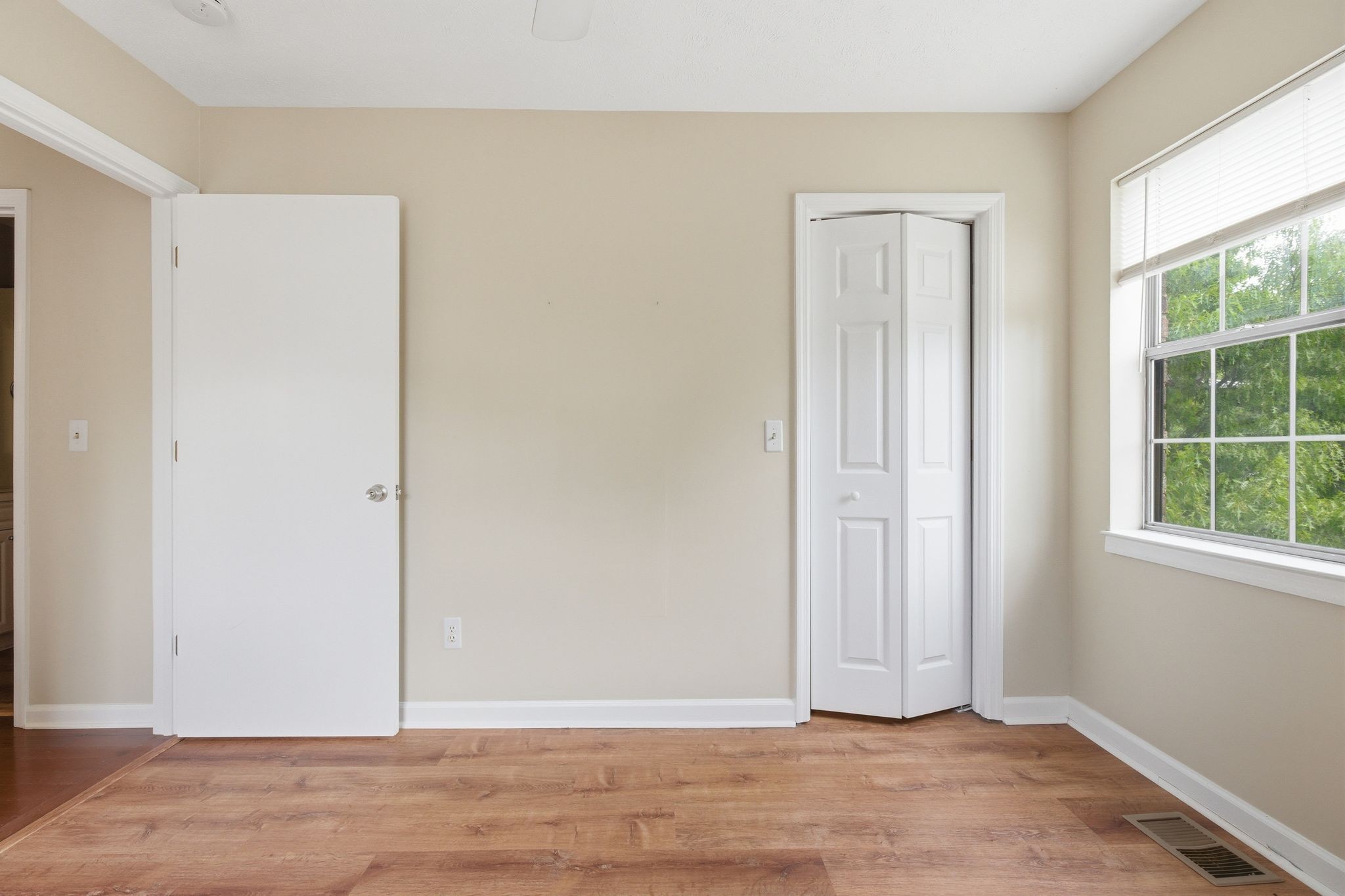515 Chesterfield Avenue Nashville TN 37212