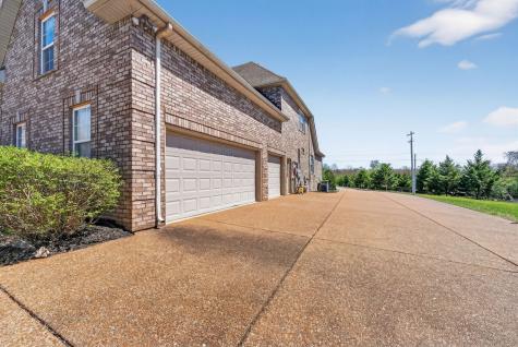 5006 Fremantle Court Spring Hill TN 37174