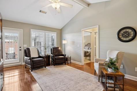 8830 Sawyer Brown Road Nashville TN 37221