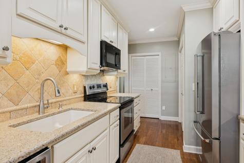 8830 Sawyer Brown Road Nashville TN 37221
