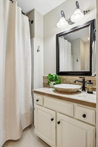 8830 Sawyer Brown Road Nashville TN 37221